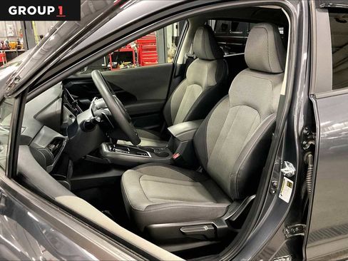 Certified 2024 Subaru Crosstrek 2.0i Premium AWD/4WD image 8