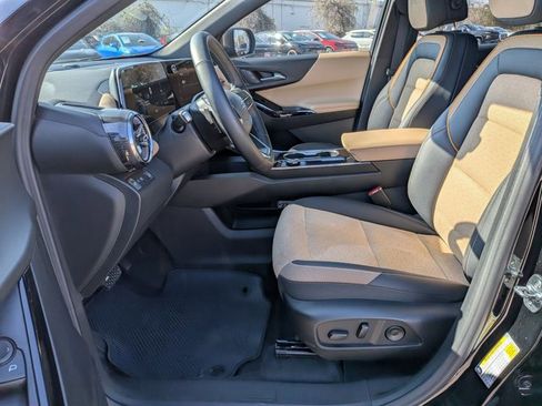 New 2026 Chevrolet Equinox ACTIV w/ Safety and Technology Package image 15