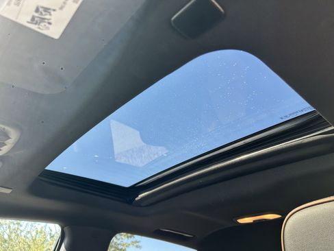 Used 2023 GMC Canyon AT4 w/ AT4 Premium Package image 11