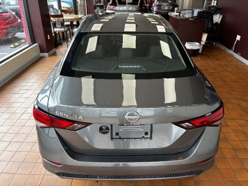 Used 2024 Nissan Sentra S FWD image 13