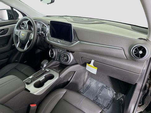 New 2025 Chevrolet Blazer LT w/ Sound & Technology Package image 29