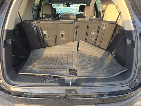 Used 2024 Honda Pilot EX-L image 9