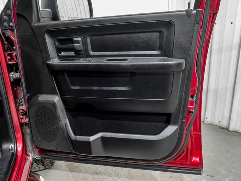 Used 2013 RAM 1500 Express image 40