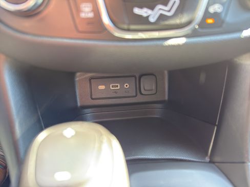 Certified 2021 Chevrolet Equinox LT AWD/4WD image 20