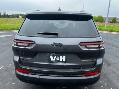 New 2025 Jeep Grand Cherokee L Limited w/ Black Appearance Package