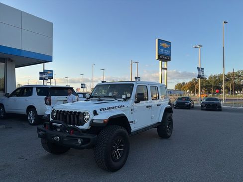 Used 2024 Jeep Wrangler Unlimited Rubicon image 6