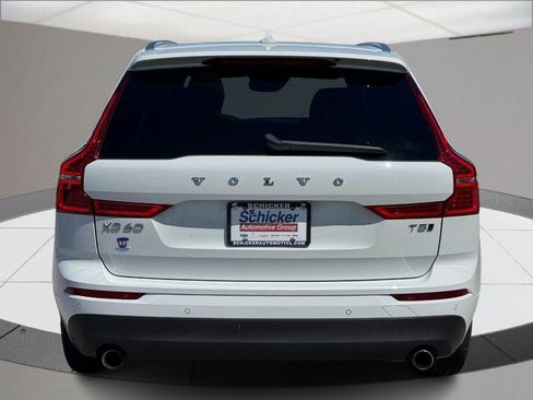 Used 2020 Volvo XC60 T5 Momentum AWD/4WD image 4