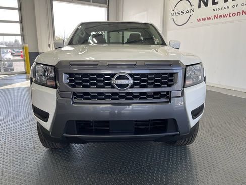 New 2025 Nissan Frontier SV image 3