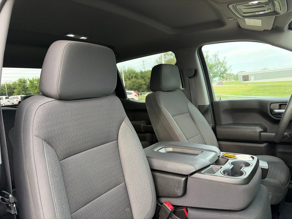 Used 2022 Chevrolet Silverado 1500 Custom Trail Boss w/ Safety Confidence Package AWD/4WD image 27