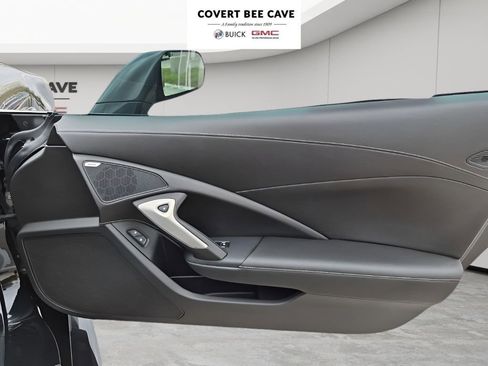 Used 2016 Chevrolet Corvette Z06 w/ Z07 Performance Package image 14