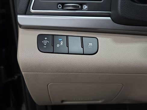 Used 2017 Hyundai Elantra Value Edition FWD image 23