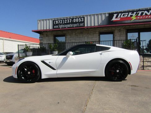 Used 2015 Chevrolet Corvette Stingray Coupe w/ 2LT Preferred Equipment Group RWD image 2