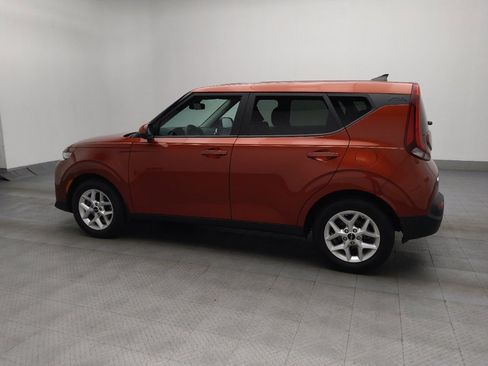 Used 2022 Kia Soul LX w/ Technology Package image 3