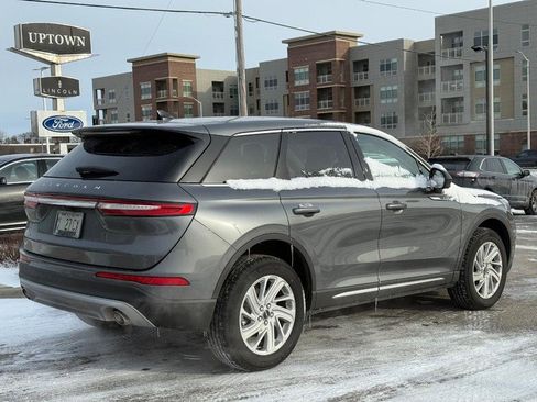 New 2025 Lincoln Corsair AWD image 3