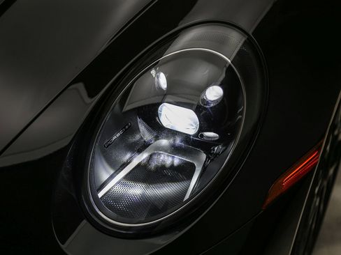 Certified 2023 Porsche 911 Carrera RWD image 12