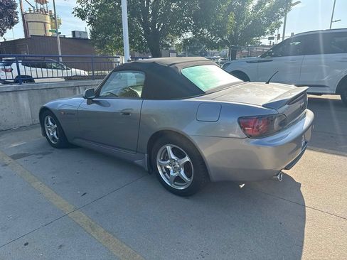 Used 2000 Honda S2000 image 6