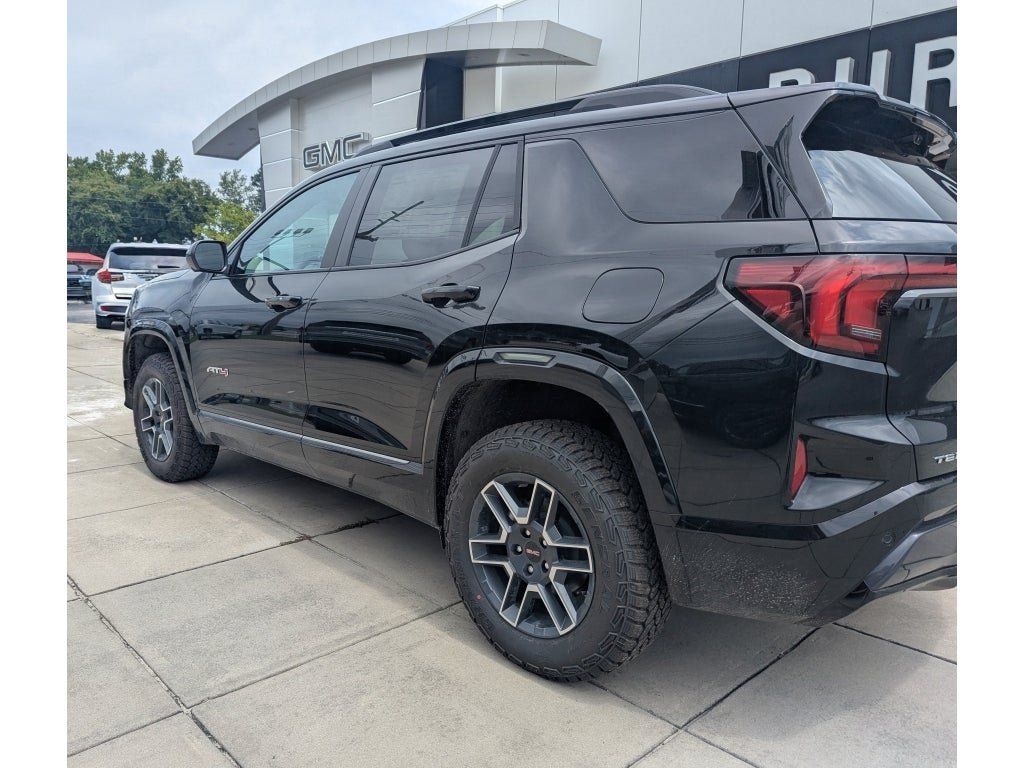New 2026 GMC Terrain AT4 w/ Technology Package II AWD/4WD image 4