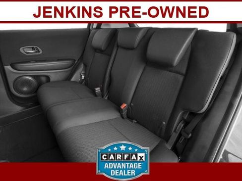 Used 2018 Honda HR-V LX image 14