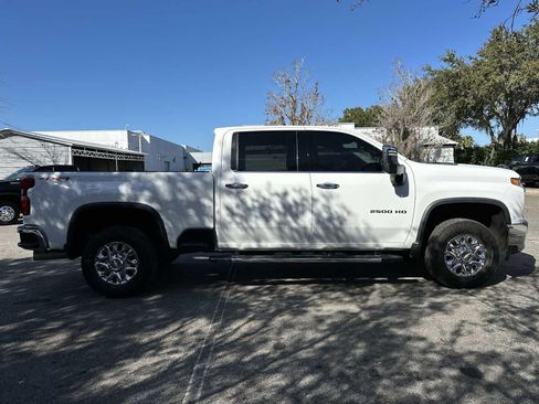 Certified 2023 Chevrolet Silverado 2500 LTZ image 7