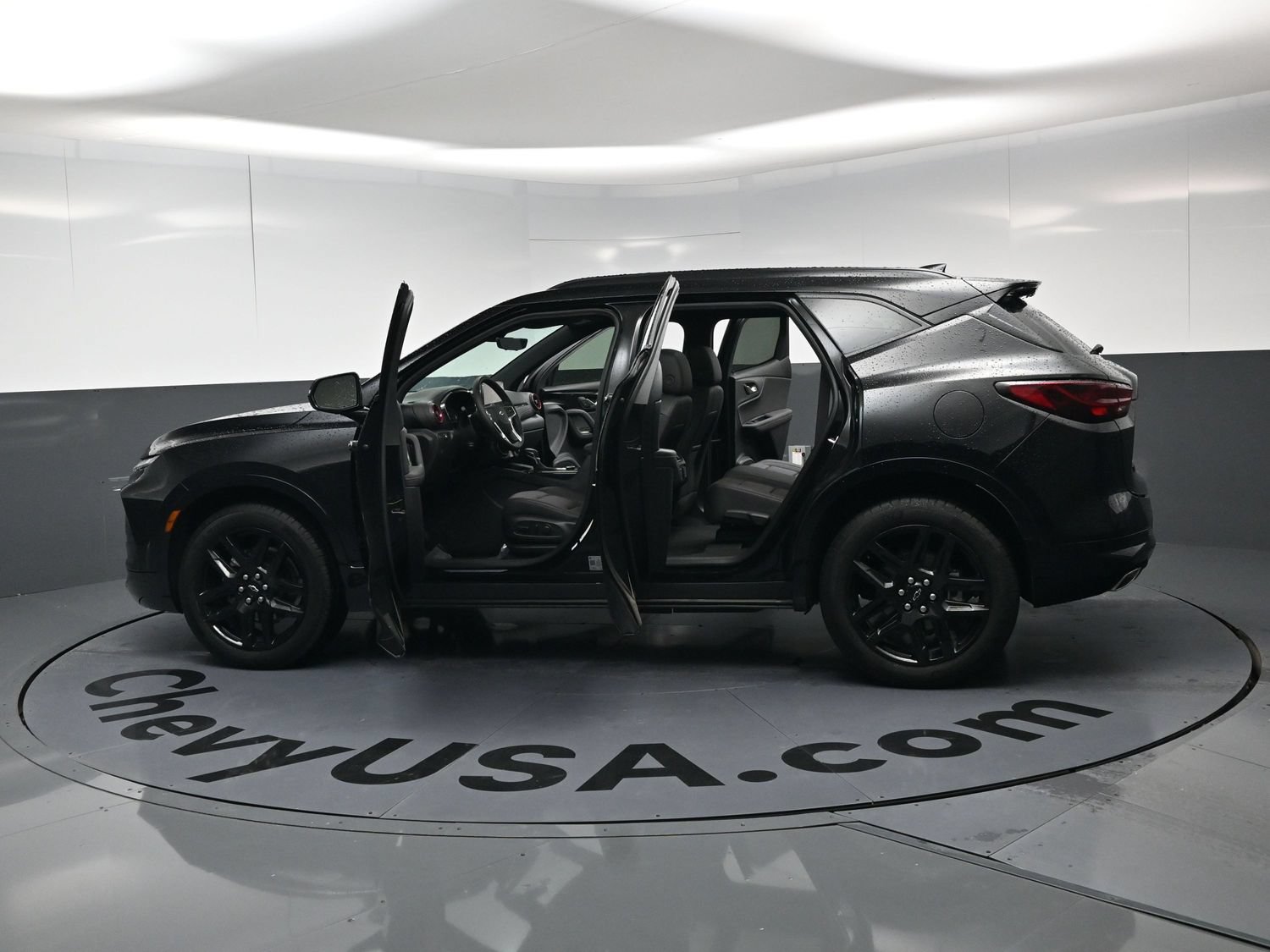 Used 2025 Chevrolet Blazer RS w/ Driver Confidence II Package FWD image 22