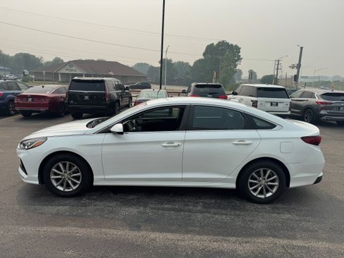 Used 2018 Hyundai Sonata SE FWD image 3