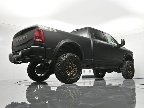 New 2026 RAM 2500 Big Horn AWD/4WD image 40