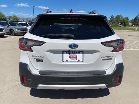 Used 2022 Subaru Outback Touring XT AWD/4WD image 4
