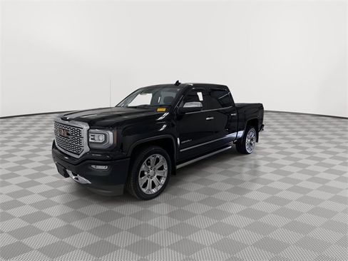 Used 2017 GMC Sierra 1500 Denali w/ Denali Ultimate Package image 5