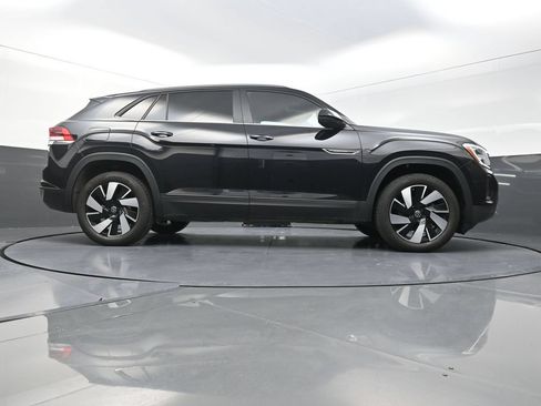 Used 2026 Volkswagen Atlas Cross Sport SE AWD/4WD image 31