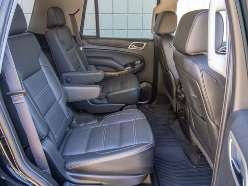 Used 2015 GMC Yukon Denali w/ Premium Package image 23