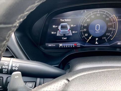 Used 2023 Cadillac CT4 Sport w/ Technology Package AWD/4WD image 19