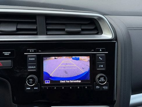 Used 2015 Honda Fit LX image 31