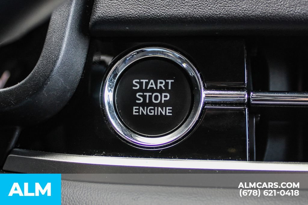 Used 2024 Mitsubishi Outlander SE FWD image 29