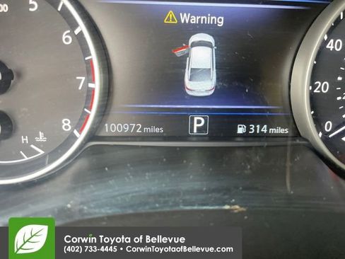 Used 2017 Nissan Maxima SR w/ Midnight Edition image 16