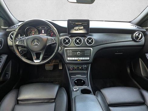 Used 2019 Mercedes-Benz GLA 250 4MATIC image 21