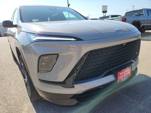 New 2026 Buick Enclave Sport Touring w/ Power Package image 12