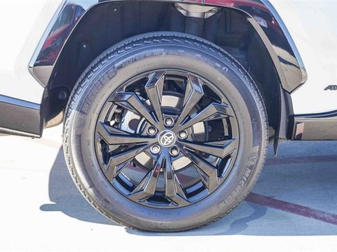 Used 2022 Toyota RAV4 XSE image 13