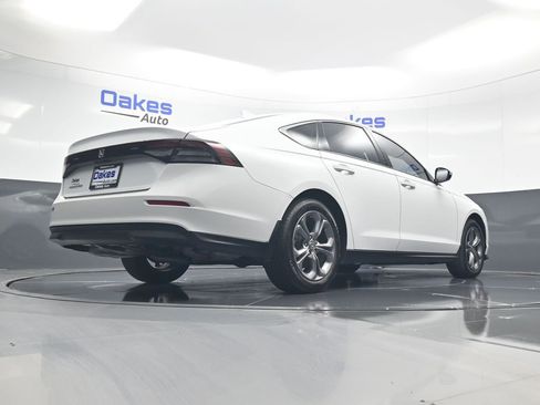 Used 2024 Honda Accord EX image 42