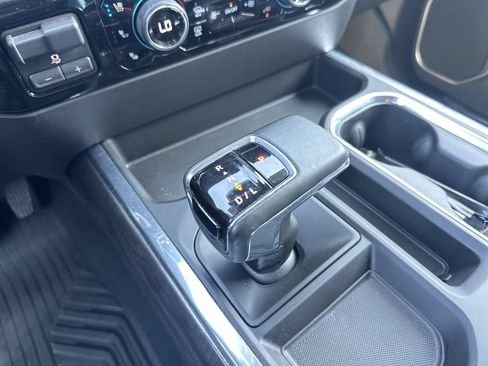 Used 2023 Chevrolet Silverado 1500 LTZ AWD/4WD image 30