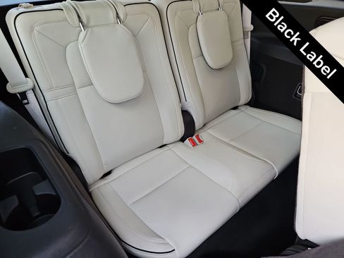 Used 2020 Lincoln Aviator Black Label w/ Class IV Trailer Tow Package AWD/4WD image 30