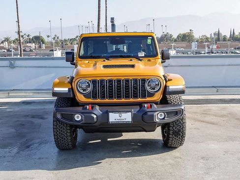 New 2026 Jeep Wrangler Unlimited Rubicon AWD/4WD image 3