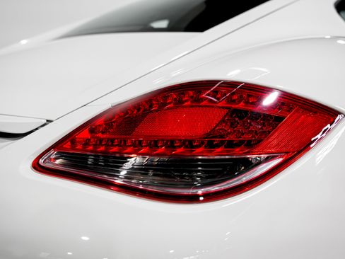 Used 2011 Porsche Cayman S image 34