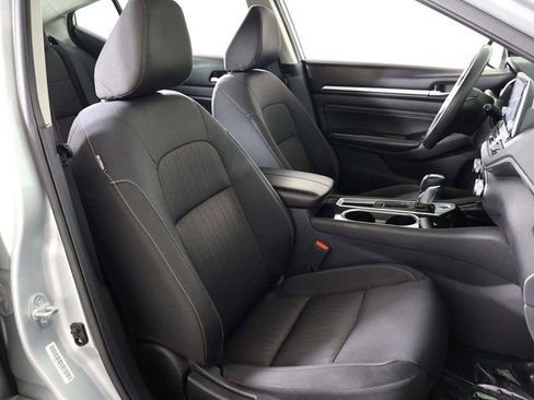 Used 2021 Nissan Altima 2.5 SV FWD image 26
