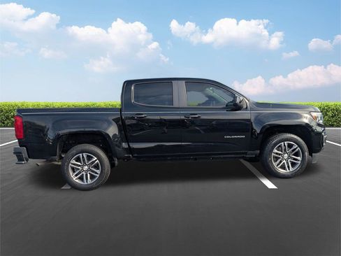 Used 2022 Chevrolet Colorado W/T w/ Custom Special Edition image 3