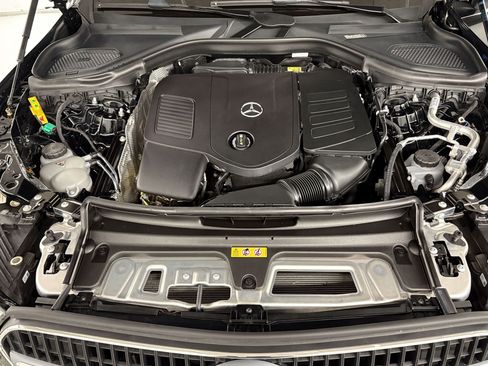 Certified 2025 Mercedes-Benz GLC 350e 4MATIC image 32