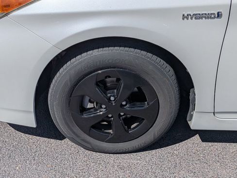 Used 2013 Toyota Prius Three image 15