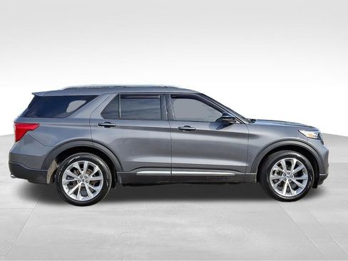 Used 2023 Ford Explorer Platinum w/ Technology Package image 8