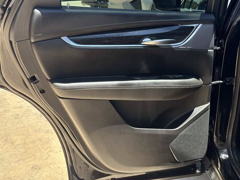 Used 2024 Cadillac XT5 Premium Luxury FWD image 17