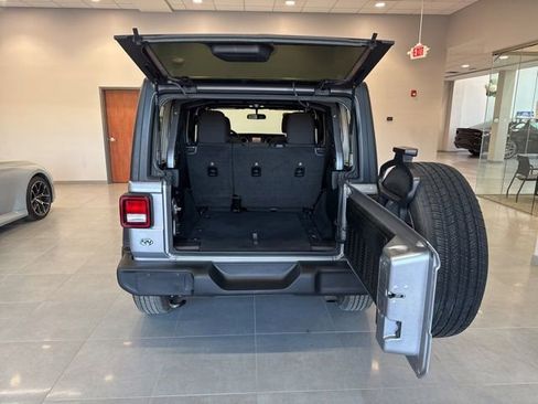 Used 2020 Jeep Wrangler Unlimited Sport S AWD/4WD image 44
