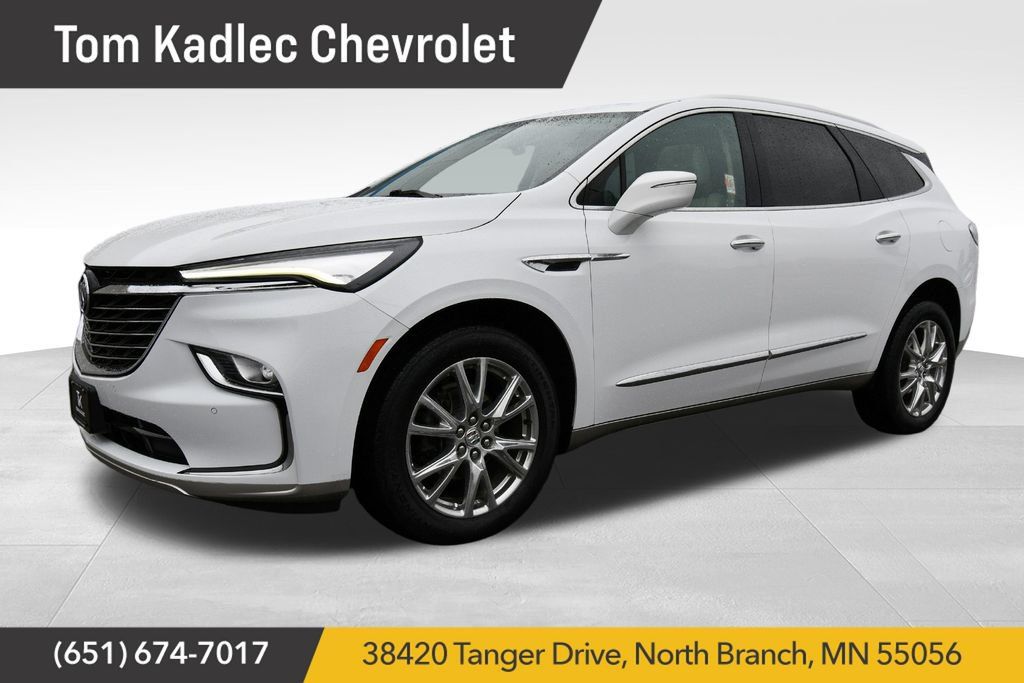 Used 2023 Buick Enclave Essence w/ Experience Buick Package AWD/4WD image 1